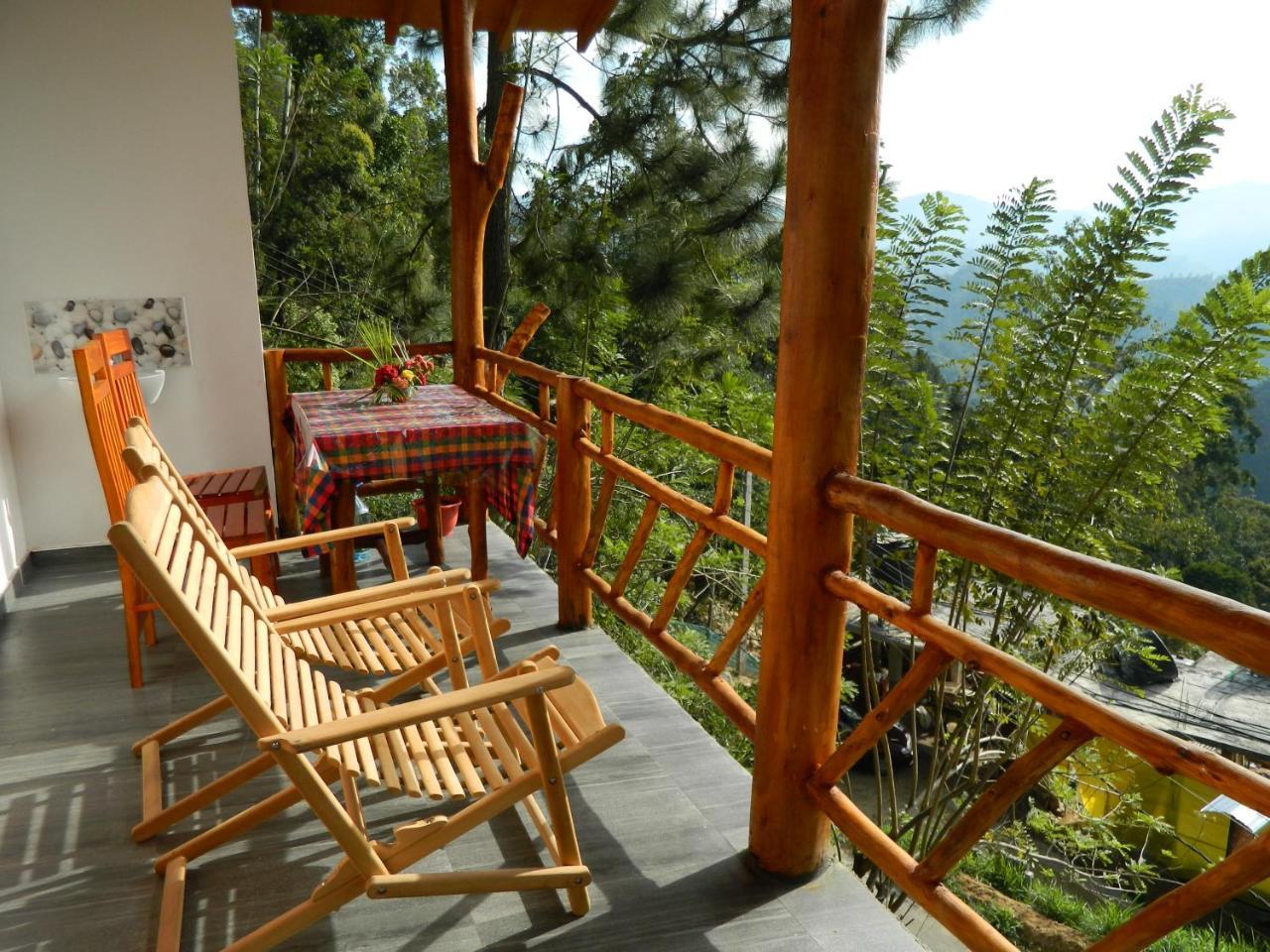 Sunlit Cottage เอลลา ภายนอก รูปภาพ